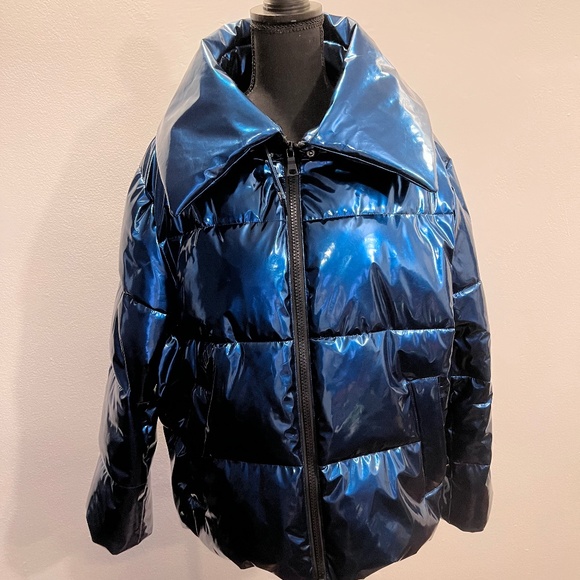 Kendall & Kylie Blue Shiny Winter Puffer Jacket size L (used) - Picture 3 of 5